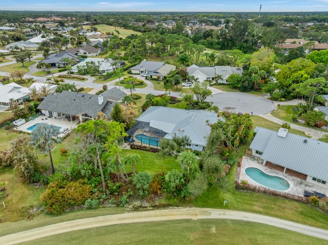 6061 SE Medinah Lane, Stuart, FL 34997