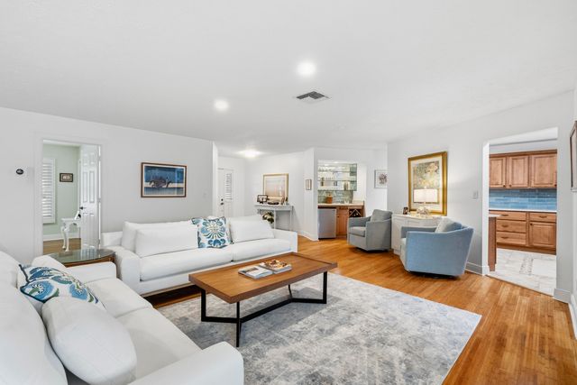 6061 SE Medinah Lane, Stuart, FL 34997