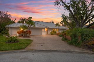 6061 SE Medinah Lane, Stuart, FL 34997