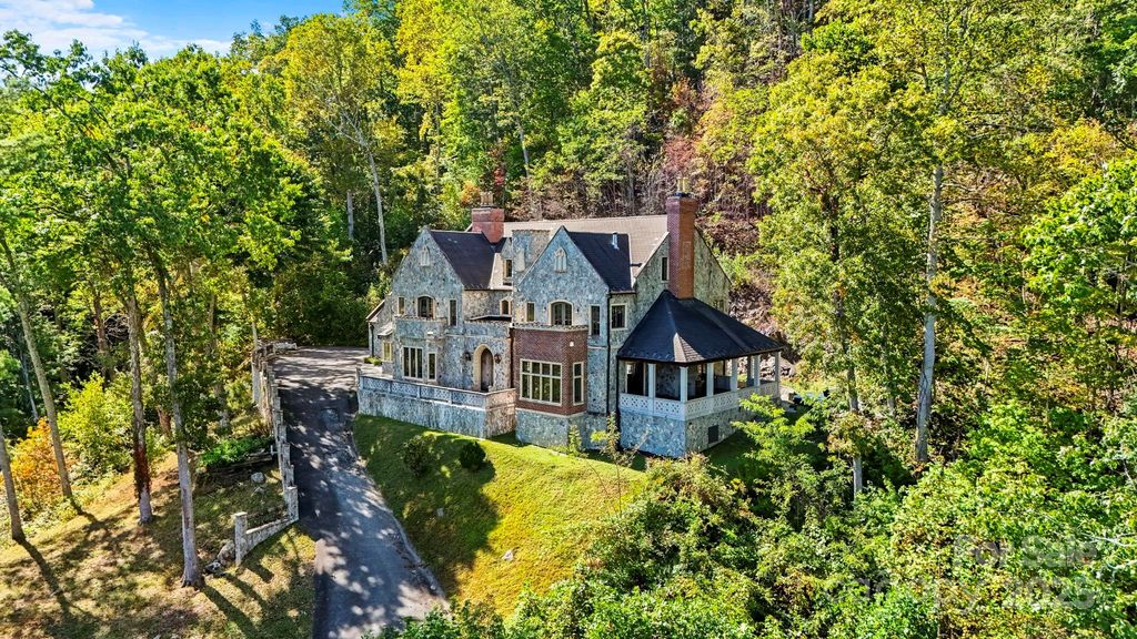 5742 NC Highway 194 None S, Banner Elk, NC 28604