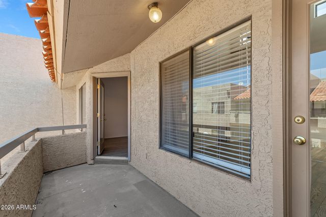 11666 N 28TH Drive 284, Phoenix, AZ 85029