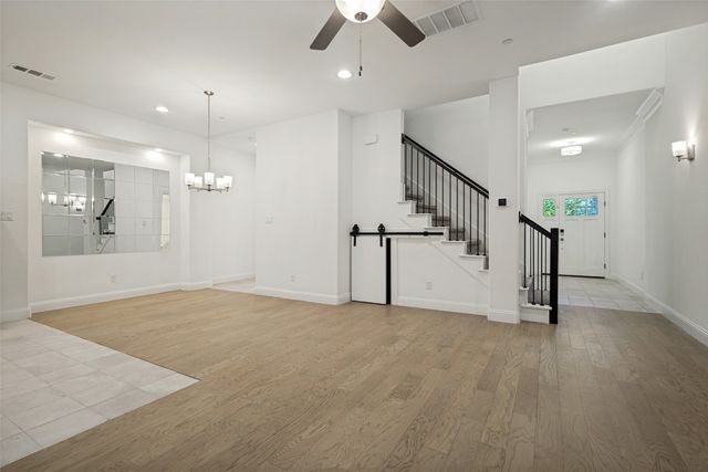 116 Harwood Drive, Lewisville, TX 75067