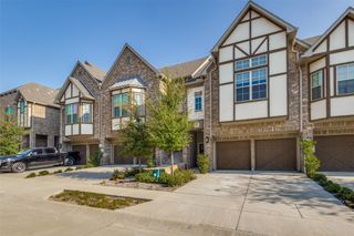 116 Harwood Drive, Lewisville, TX 75067