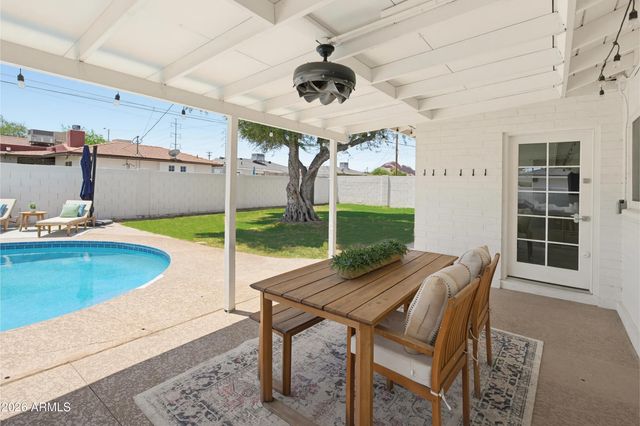 6637 E Hubbell Street, Scottsdale, AZ 85257