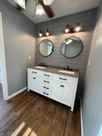 14 Township Road 1356, South Point, OH 45680