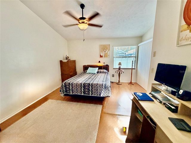 3927 NE 21ST LANE, Ocala, FL 34470