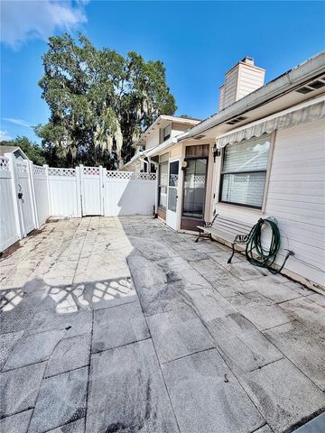 3927 NE 21ST LANE, Ocala, FL 34470