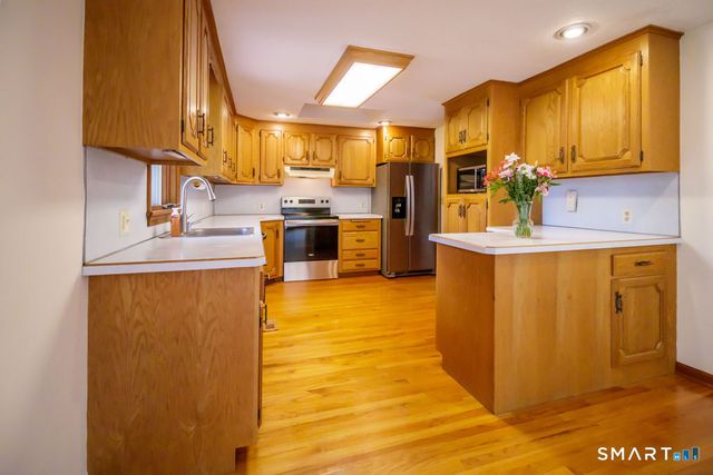66 Carol Drive, Plainville, CT 06062