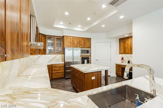 2700 Las Vegas Boulevard 4203, Las Vegas, NV 89109