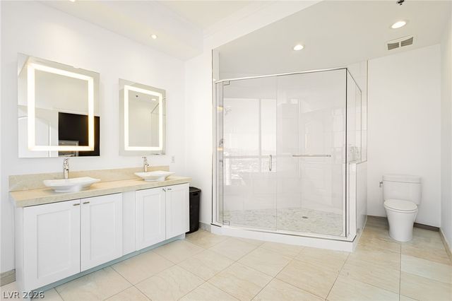 2700 Las Vegas Boulevard 4203, Las Vegas, NV 89109