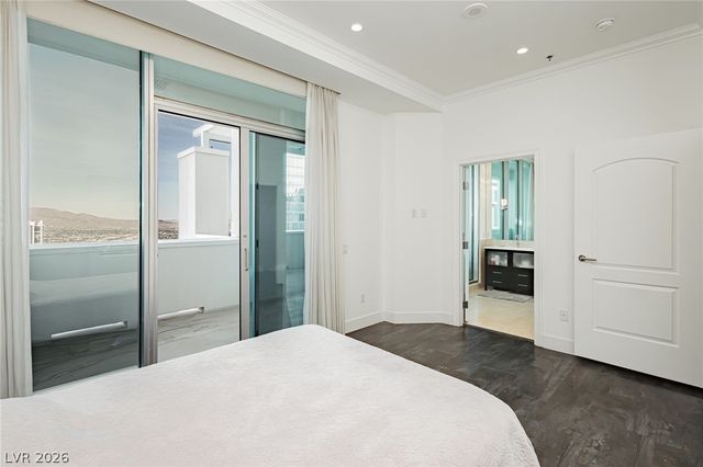 2700 Las Vegas Boulevard 4203, Las Vegas, NV 89109