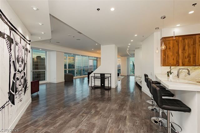 2700 Las Vegas Boulevard 4203, Las Vegas, NV 89109