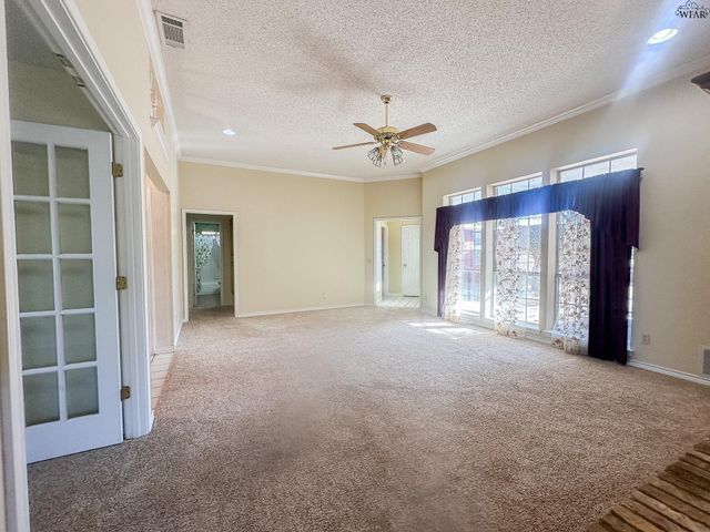 127 WELLINGTON LANE, Wichita Falls, TX 76305