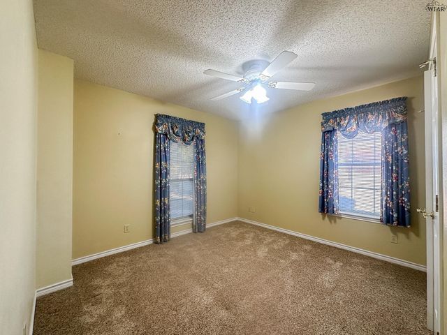 127 WELLINGTON LANE, Wichita Falls, TX 76305