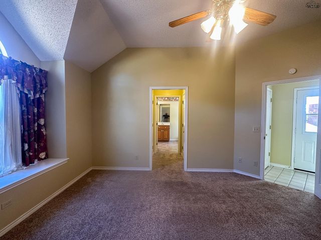 127 WELLINGTON LANE, Wichita Falls, TX 76305