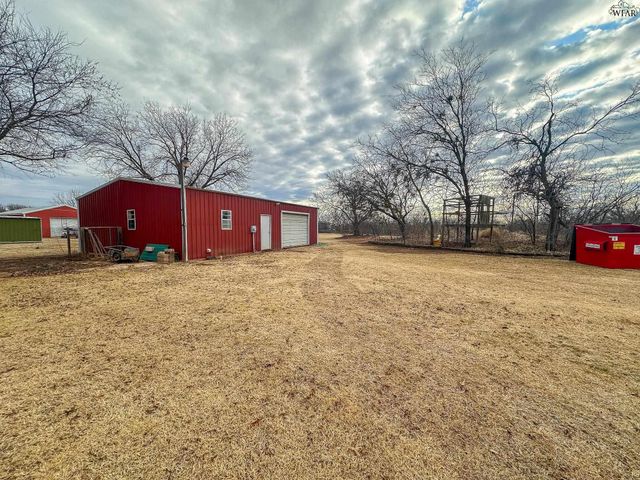 127 WELLINGTON LANE, Wichita Falls, TX 76305