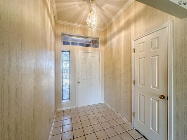 127 WELLINGTON LANE, Wichita Falls, TX 76305