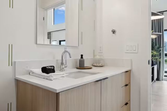 635 7th Ave S Apt 606, Nashville, TN 37203