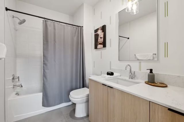 635 7th Ave S Apt 606, Nashville, TN 37203