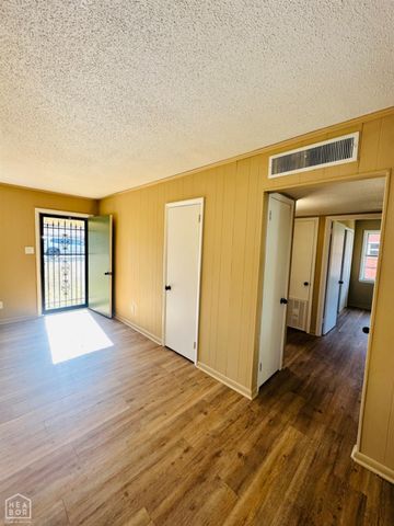 2905 Robinson, Newport, AR 72112