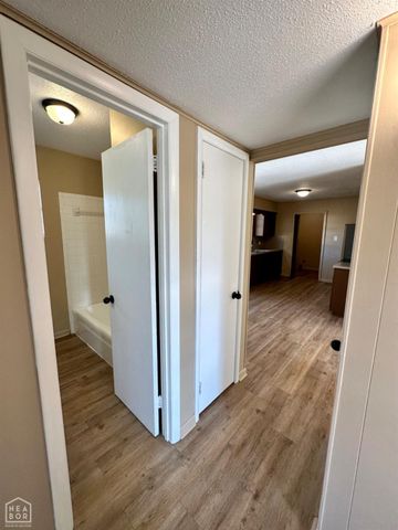 2905 Robinson, Newport, AR 72112