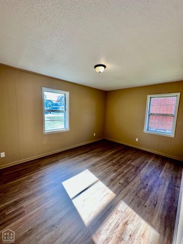 2905 Robinson, Newport, AR 72112