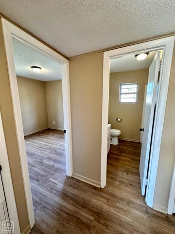 2905 Robinson, Newport, AR 72112