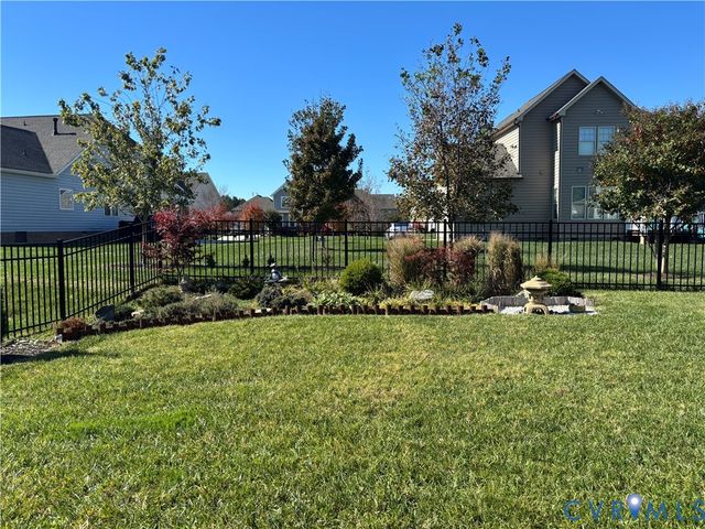 12006 Rolling Tide Ct, Chester, VA 23836