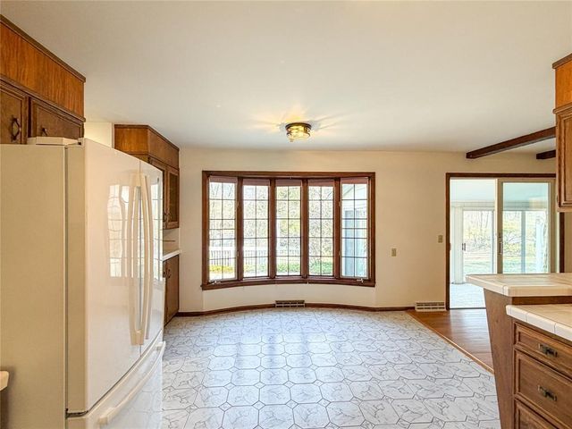 487 Jackson Park Dr, Meadville City, PA 16335