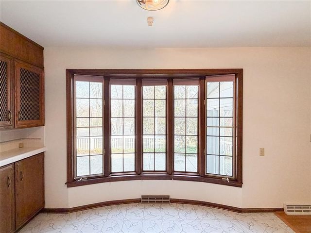 487 Jackson Park Dr, Meadville City, PA 16335