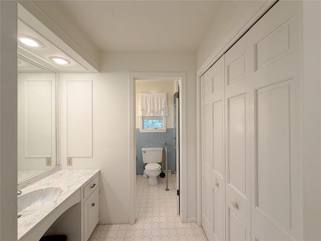 487 Jackson Park Dr, Meadville City, PA 16335