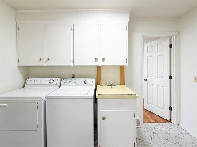 487 Jackson Park Dr, Meadville City, PA 16335