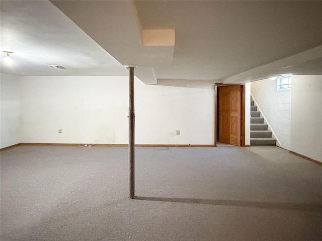 487 Jackson Park Dr, Meadville City, PA 16335