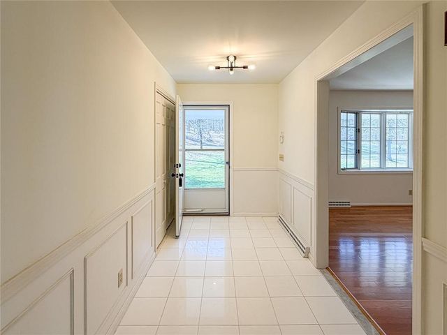 487 Jackson Park Dr, Meadville City, PA 16335