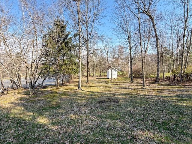 487 Jackson Park Dr, Meadville City, PA 16335