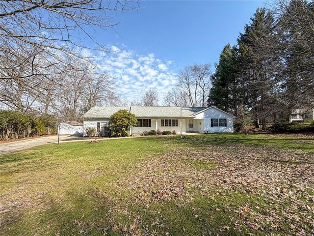 487 Jackson Park Dr, Meadville City, PA 16335