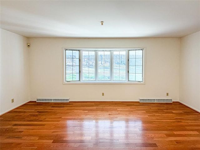 487 Jackson Park Dr, Meadville City, PA 16335