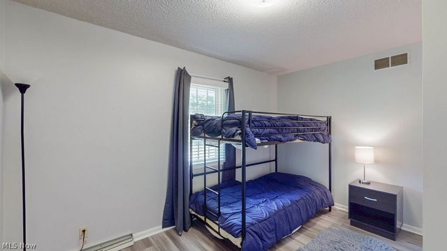 445 Blossom Circle, Tallmadge, OH 44278