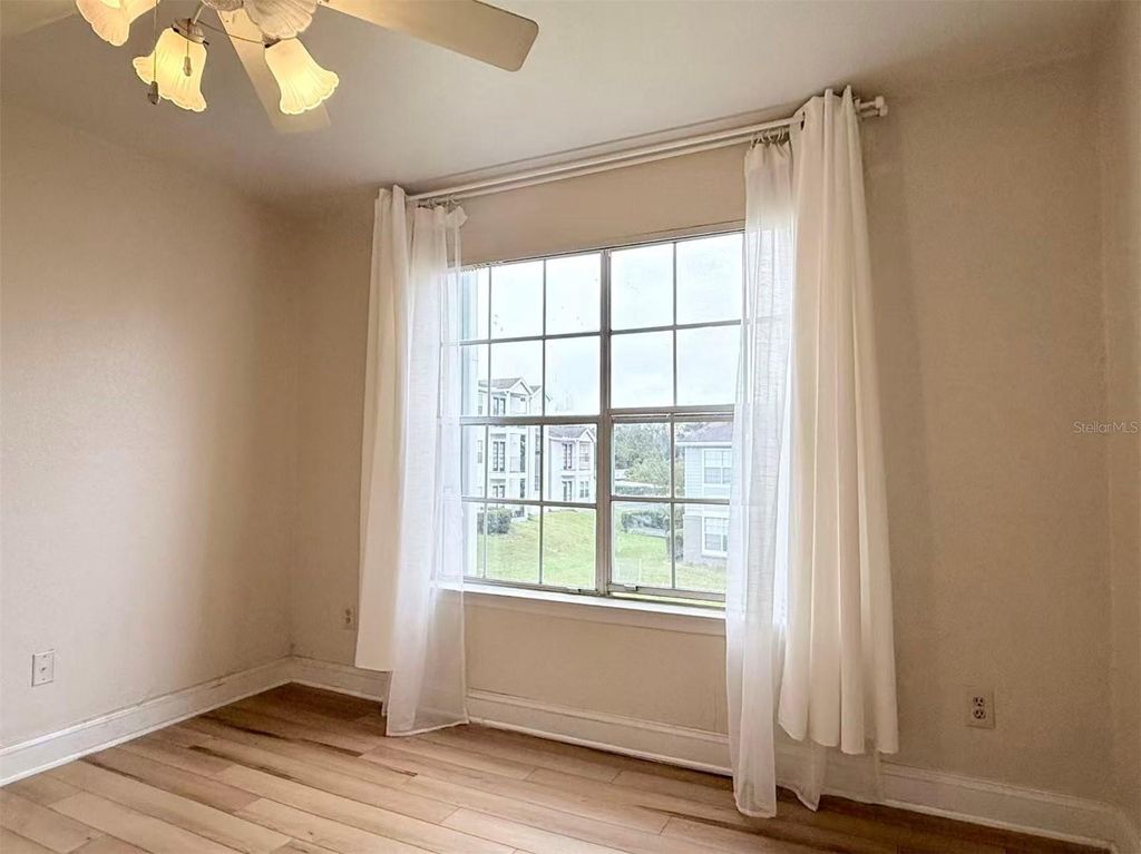 Image 9 of property listing at 2550 N ALAFAYA TRAIL 6205, Orlando, FL 32826