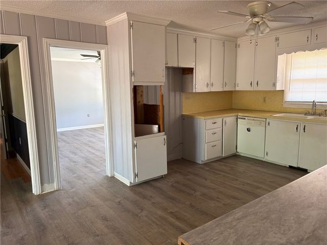 403 Brook Forest Drive, Anderson, SC 29621