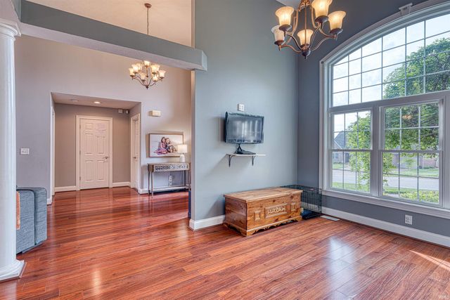 420 Sterchi Drive, Evansville, IN 47711