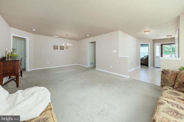 30 BRATTLEBORO RD, Woolwich Twp, NJ 08085