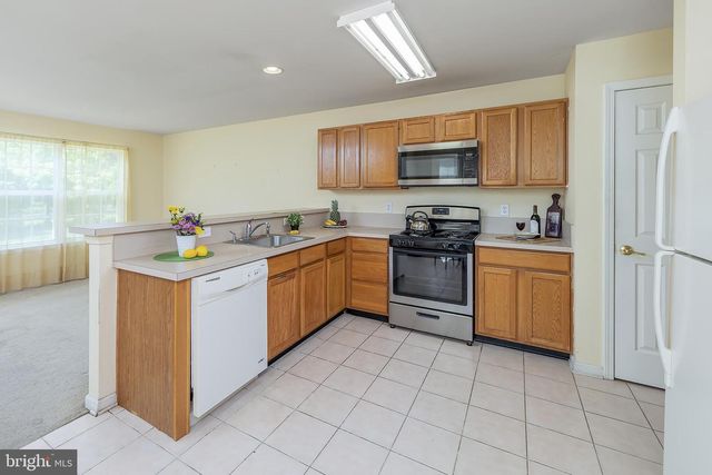 30 BRATTLEBORO RD, Woolwich Twp, NJ 08085