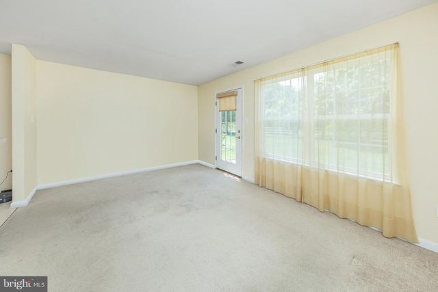 30 BRATTLEBORO RD, Woolwich Twp, NJ 08085