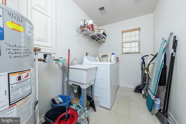 30 BRATTLEBORO RD, Woolwich Twp, NJ 08085