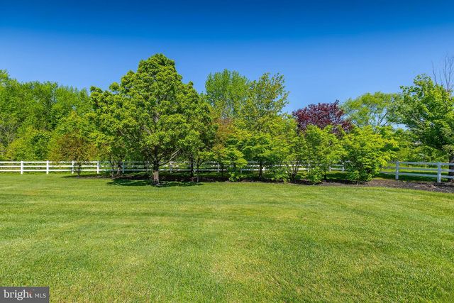 30 BRATTLEBORO RD, Woolwich Twp, NJ 08085