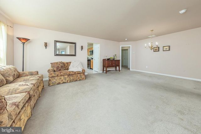 30 BRATTLEBORO RD, Woolwich Twp, NJ 08085