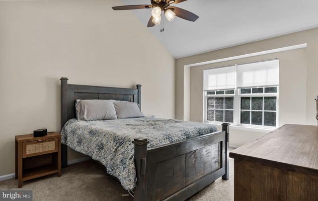 609 MUHLENBERG DR #205, Trappe, PA 19426