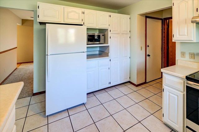 726 Basswood Avenue, Verona, WI 53593