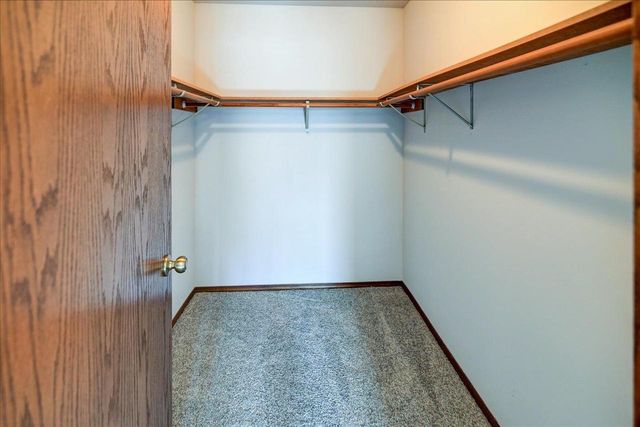 726 Basswood Avenue, Verona, WI 53593